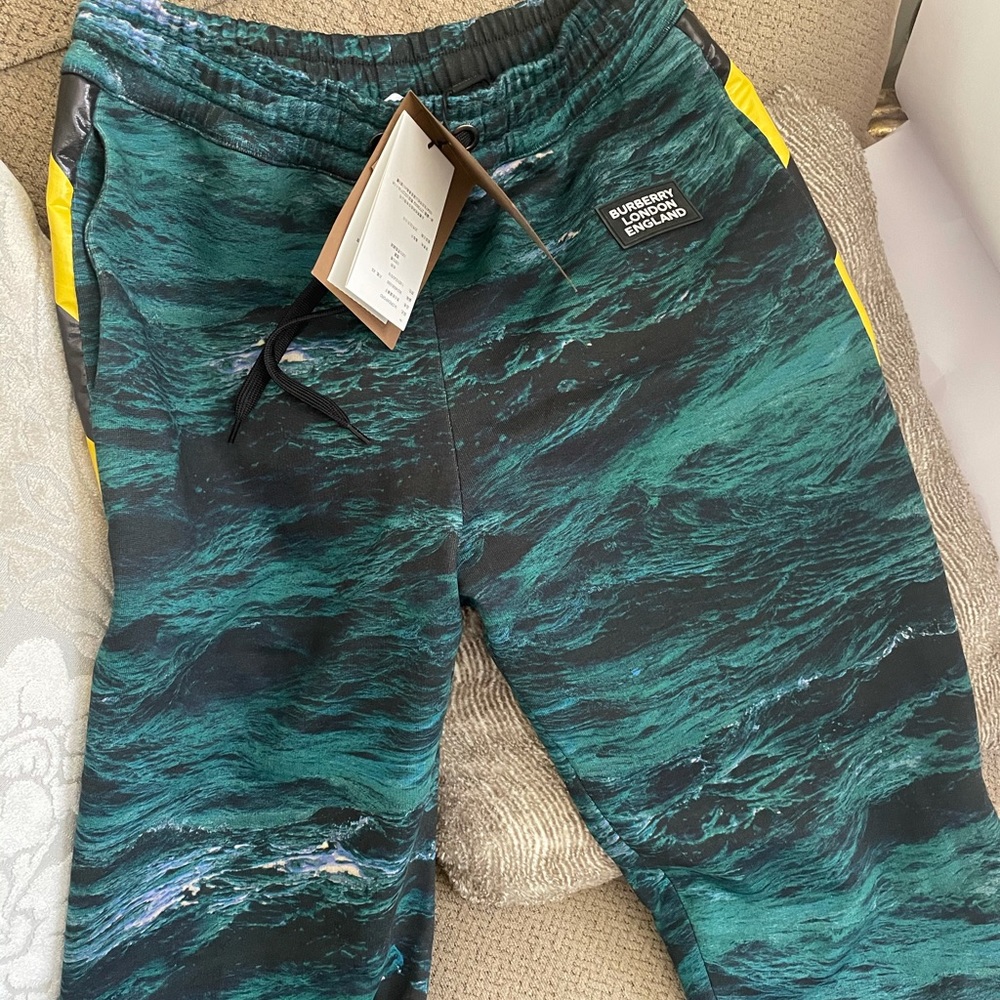 Burberry Men Joggers